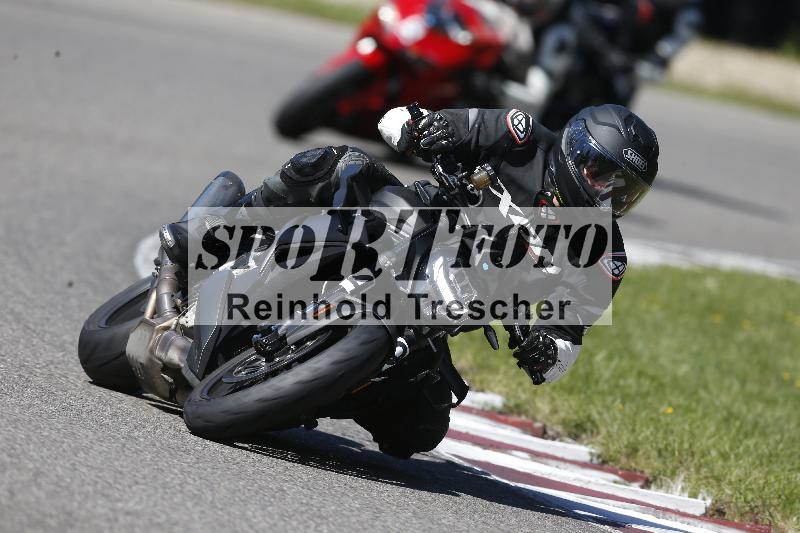 /Archiv-2025/48 25.08.2025 Cornu Master School ADR/blau-bleu/49